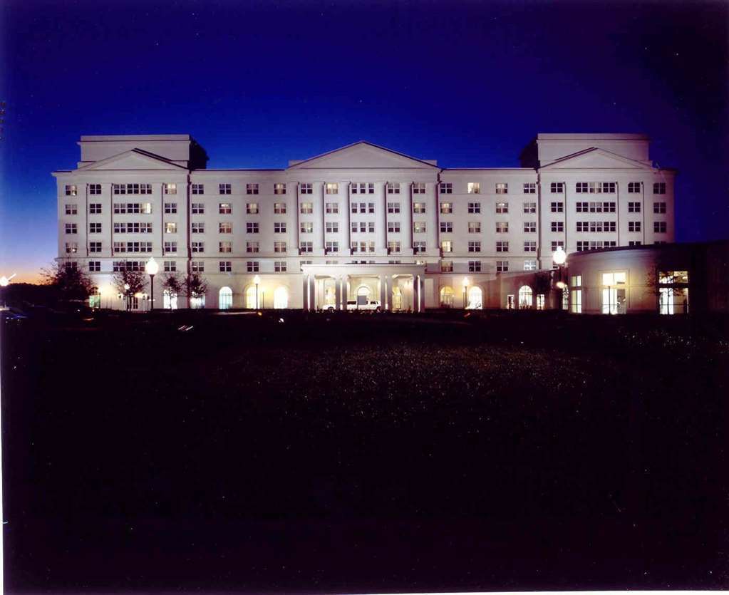 Hilton Atlanta/Marietta Hotel & Conference Center Bagian luar foto